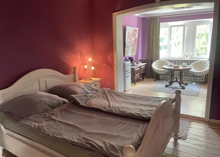Große Zimmer mit einem Bad